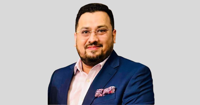 ইসলামী ব্যাংকের চাকরিচ্যুত কর্মীদের পাশে মীর হেলাল