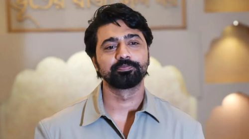 তোপের মুখে অভিনেতা দেব, ‘চোর-চোর’ স্লোগান