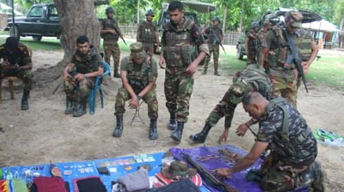 খাগড়াছড়িতে পাহাড়ি দু’গ্রুপের গোলাগুলি, অস্ত্র-গোলাবারুদ উদ্ধার